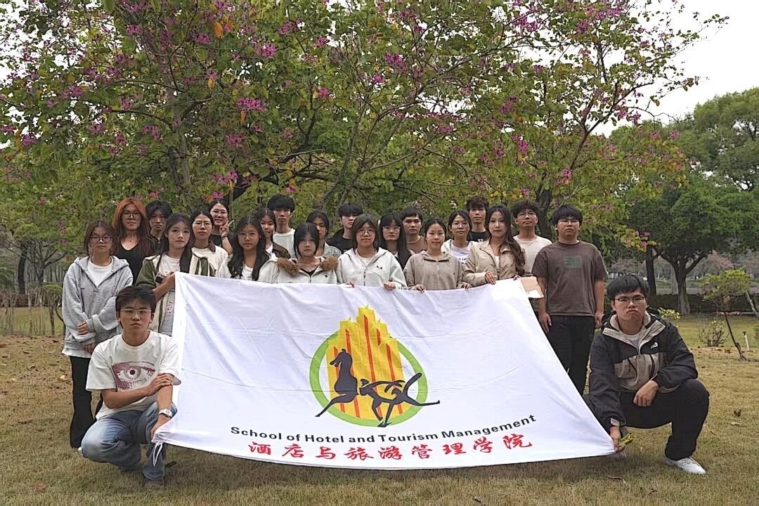 酒管学生会｜以 “心” 聚 “力”：这场团建，不止是相遇